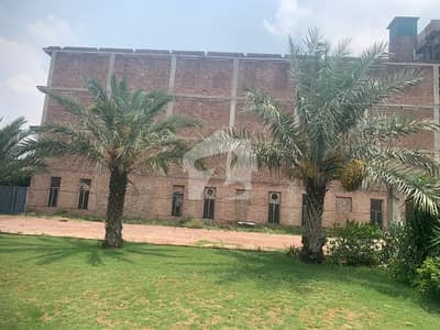 8 Kanal Triple Storey Factory Available For Sale 8 Kanal Triple Storey Factory Available For Sale