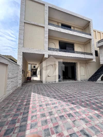 5 Kanal Double Storey Factory Available For Rent.