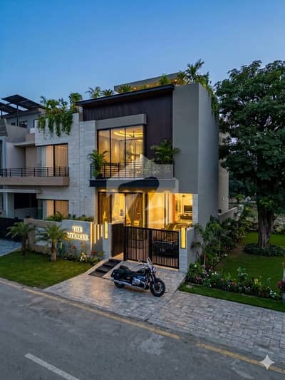 A Beautifully Crafted 5 Marla Modern House is Available for Sale in DHA Phase 9 Town