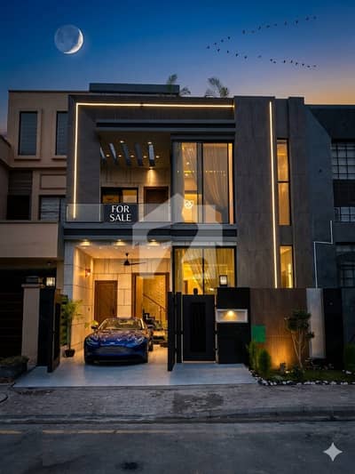 A Beautifully Crafted 5 Marla Modern House with excellent view is Available for Sale in DHA Phase 9 Town