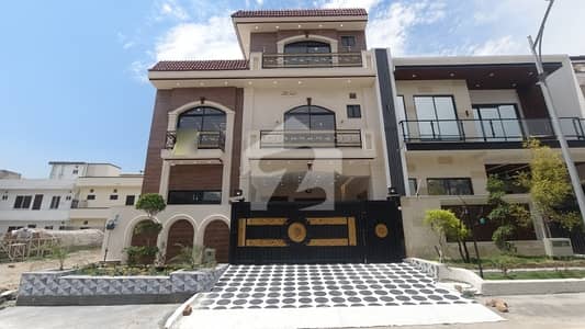 1800 Square Feet House Is Available For sale
