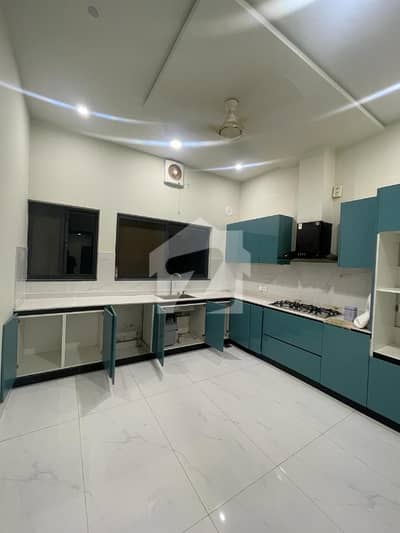 Bahria Enclave Sector C2 10 Marla Full House Available For Rent On Prime Location And Reasonable Bahria Enclave Sector C2 10 Marla Full House Available For Rent On Prime Location And Reasonable
