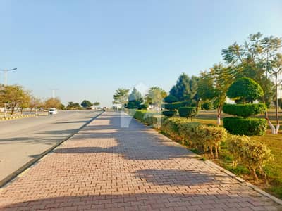 Prime 7 Marla Plot For Sale Block F | Main Road Back | Ready For Construction