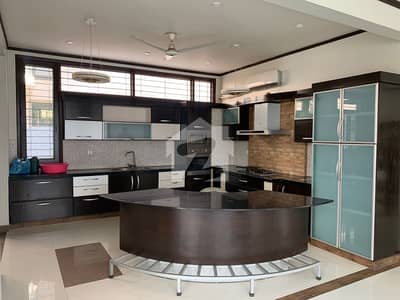 680 YARDS OWNER BUILT BUNGALOW FOR SALE at DHA PHASE 6 (NEAR MUHAFIZ)