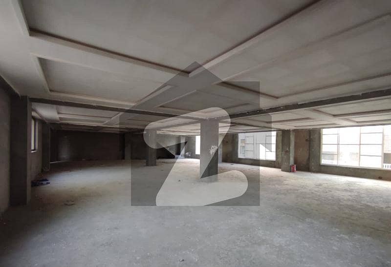 Building Of 13000 Square Feet Available In Gulberg Building Of 13000 Square Feet Available In Gulberg