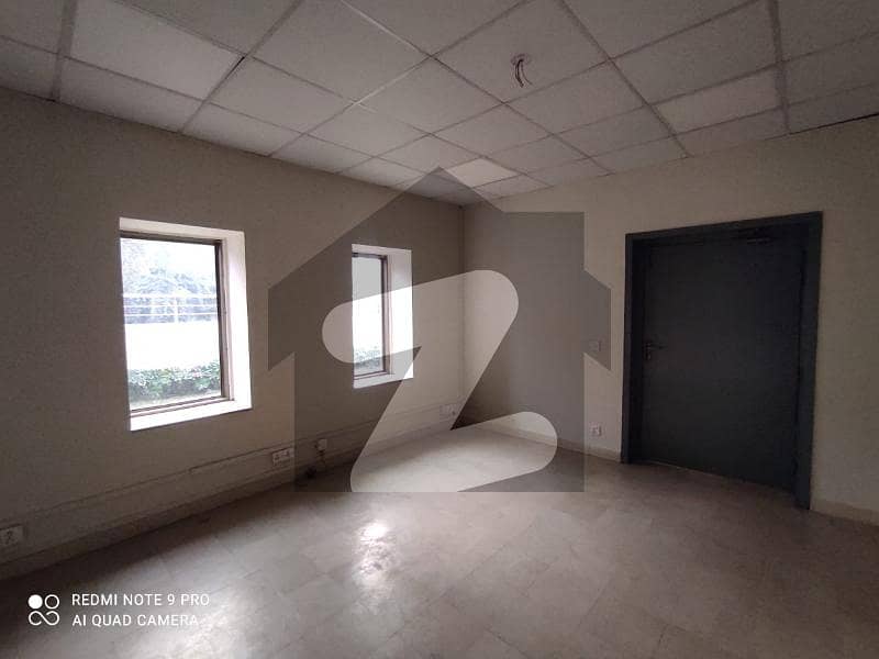 Spacious House Available For Sale In Gulberg. Spacious House Available For Sale In Gulberg.