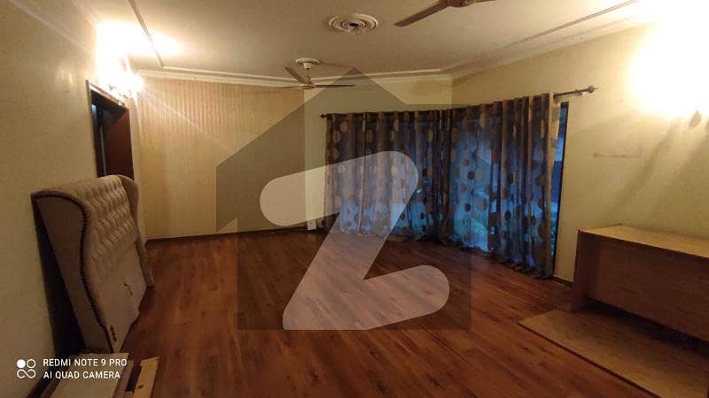 IDEAL HOUSE FOR RESIDENCE OR SALIENT OFFICE IDEAL HOUSE FOR RESIDENCE OR SALIENT OFFICE