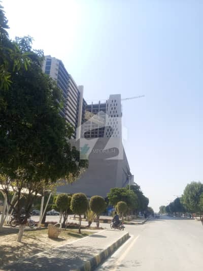 ایم پی سی ایچ ایس - بلاک جی ایم پی سی ایچ ایس ۔ ملٹی گارڈنز,بی ۔ 17,اسلام آباد میں 8 مرلہ رہائشی پلاٹ 86.0 لاکھ میں برائے فروخت۔
