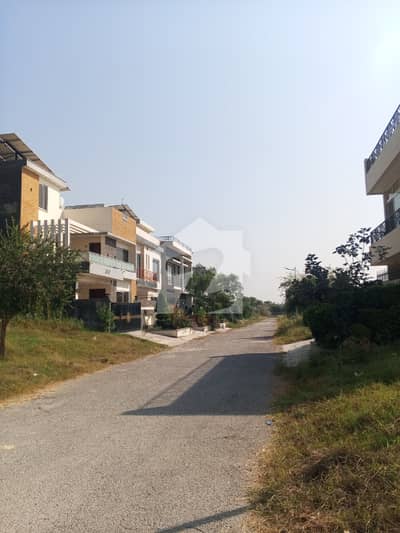 Prime location 7 Marla Plot for sale Block E B-17 ISLAMABAD