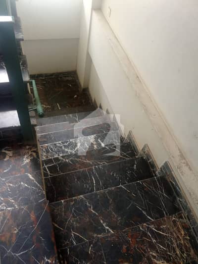 توحید کمرشل ایریا ڈی ایچ اے فیز 5,ڈی ایچ اے ڈیفینس,کراچی میں 2 کمروں کا 4 مرلہ فلیٹ 65.0 ہزار میں کرایہ پر دستیاب ہے۔