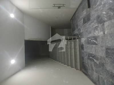 9 Marla Commercial Hall Available For Rent