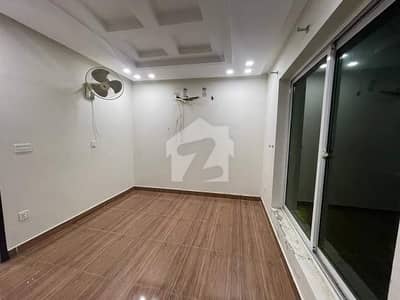 One Bed Non Furnished Apartment Available For Rent One Bed Non Furnished Apartment Available For Rent