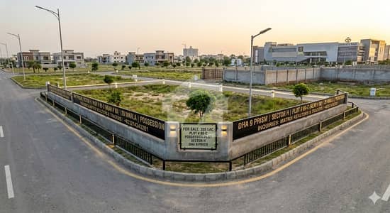 ڈی ایچ اے فیز9 پریزم ڈی ایچ اے ڈیفینس,لاہور میں 1 کنال رہائشی پلاٹ 3.55 کروڑ میں برائے فروخت۔