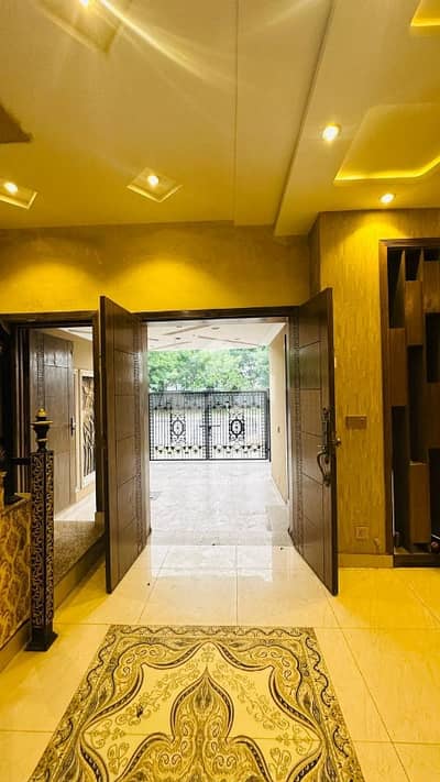 5 Marla Like New House For Rent