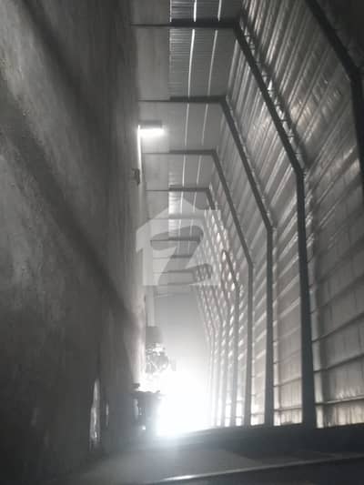 40,000 sq ft warehouse for rent