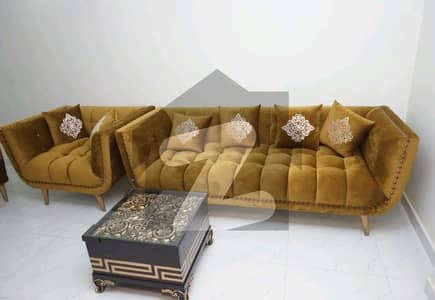 Flat For Grabs In 475 Square Feet Lahore