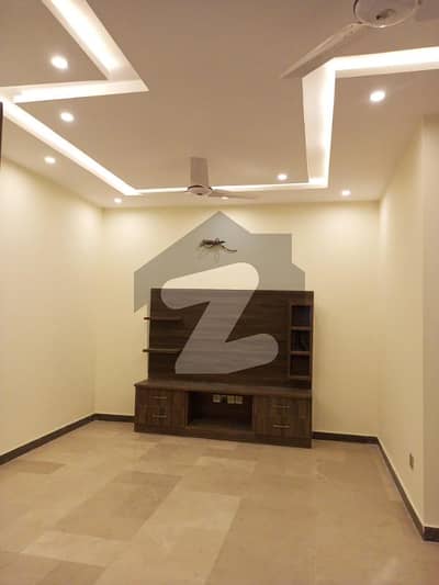 10 Marla House For Rent Sector C1