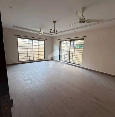 نارتھ ناظم آباد ۔ بلاک ایف نارتھ ناظم آباد,کراچی میں 8 کمروں کا 2 کنال مکان 25.0 کروڑ میں برائے فروخت۔ نارتھ ناظم آباد ۔ بلاک ایف نارتھ ناظم آباد,کراچی میں 8 کمروں کا 2 کنال مکان 25.0 کروڑ میں برائے فروخت۔