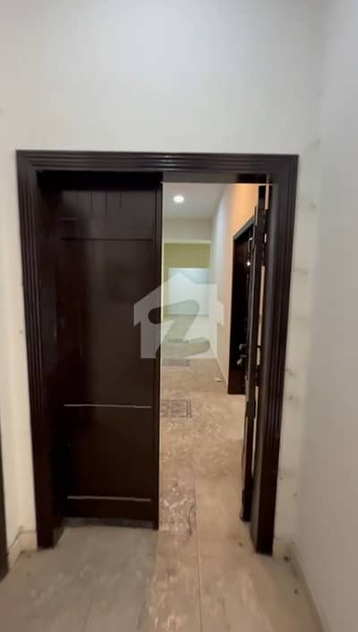 Ground Floor 3 Bed Room Apartment Available For Sale In Askari 11 Lahore