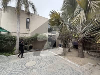 2 Kanal House For Rent