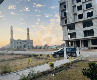 5 Marla Ideal Location Chinab Block For Sale 5 Marla Ideal Location Chinab Block For Sale