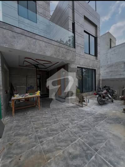7 Marla Independent House Avaliable For Rent In Lake City