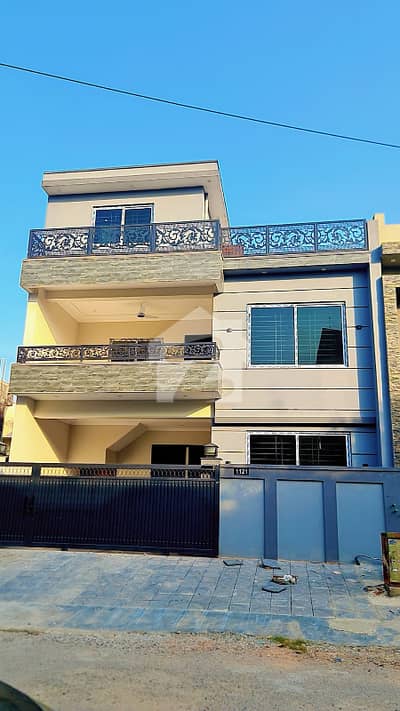 8 Marla Tripe Storey House For Sale