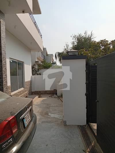 ڈی ۔ 12 اسلام آباد میں 10 کمروں کا 14 مرلہ مکان 15.75 کروڑ میں برائے فروخت۔ ڈی ۔ 12 اسلام آباد میں 10 کمروں کا 14 مرلہ مکان 15.75 کروڑ میں برائے فروخت۔