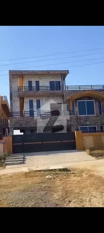 1 Kanal House Available For Rent All Facility C18 Islamabad Near J7 Emporium