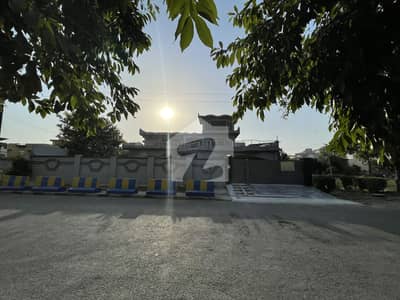 این ایف سی 1 لاہور میں 2 کنال Studio عمارت 6.5 لاکھ میں کرایہ پر دستیاب ہے۔
