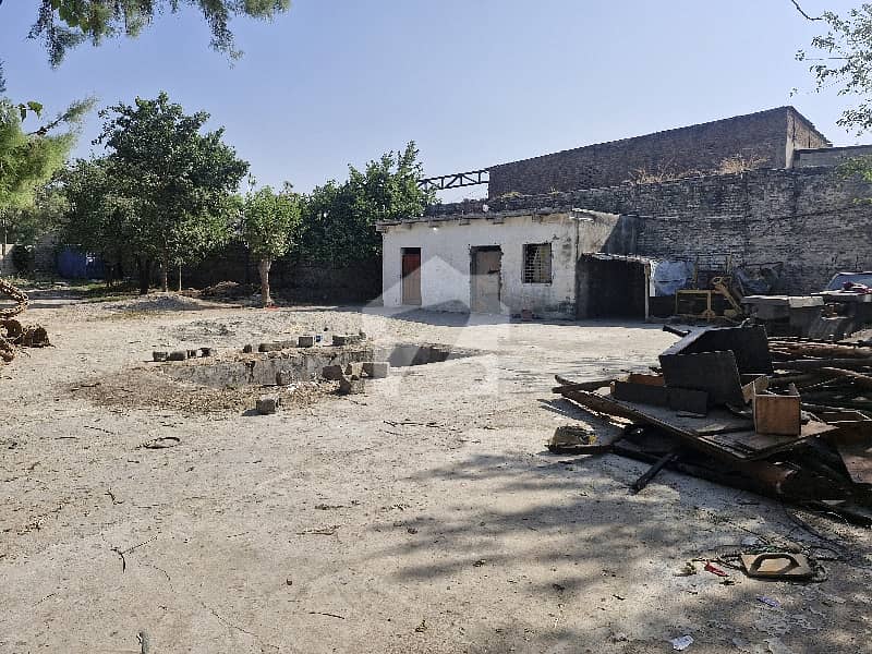 3 Kanal Warehouse Available For Rent 3 Kanal Warehouse Available For Rent