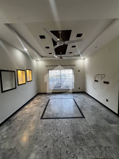 7 MARLA GROUND PORTION AVAILABLE FOR RENT IN B-17 ISLAMABAD