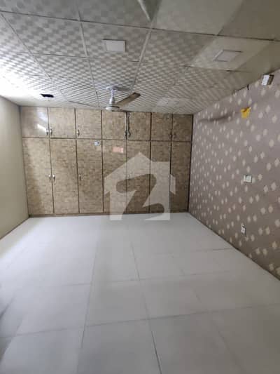 Non Furnished Portion For Small Family And For Two To Three Bachelors In GECHS Phase 3 Model Town Link Road