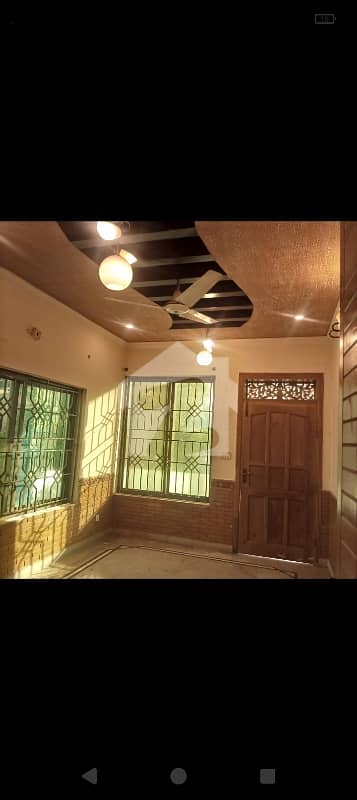 جی ۔ 11/1 جی ۔ 11,اسلام آباد میں 4 کمروں کا 5 مرلہ مکان 4.7 کروڑ میں برائے فروخت۔ جی ۔ 11/1 جی ۔ 11,اسلام آباد میں 4 کمروں کا 5 مرلہ مکان 4.7 کروڑ میں برائے فروخت۔