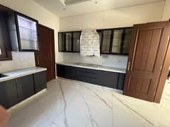 In DHA Phase 8 500 Square Yards House For rent