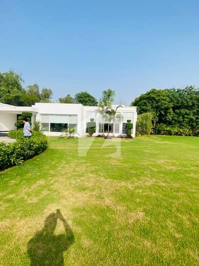 White Farm House For Sale White Farm House For Sale
