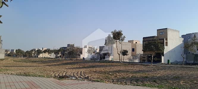 Prime Location 5 Marla Residential Plot Is Available In New Lahore City - Phase 3 All Paid Possession Plot