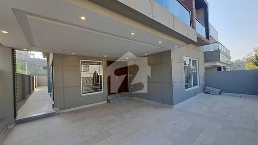10 Marla House For Rent Prime Location 10 Marla House For Rent Prime Location