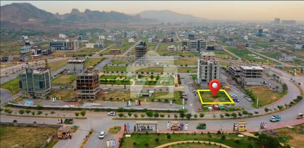 High-ROI Commercial Plot For Sale In F-Block Main Markaz, B-17