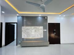 5 MARLA HOUSE FOR RENT