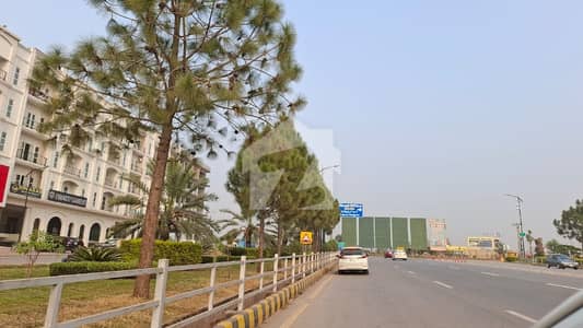 10Marla ideal location solid land murree facing plot with stunning view
