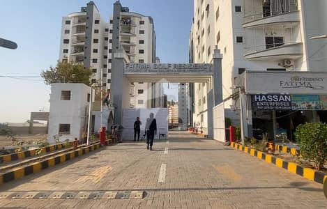 فاطما گولف ریزیڈنسی گلستانِ جوہر,کراچی میں 5 کمروں کا 11 مرلہ فلیٹ 2.2 کروڑ میں برائے فروخت۔ فاطما گولف ریزیڈنسی گلستانِ جوہر,کراچی میں 5 کمروں کا 11 مرلہ فلیٹ 2.2 کروڑ میں برائے فروخت۔