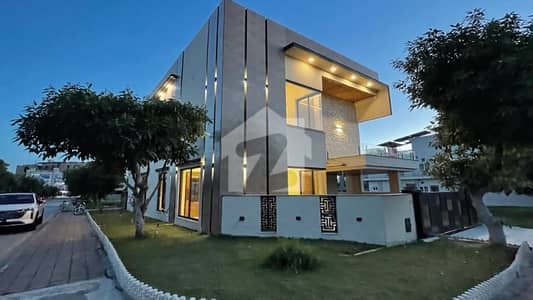 Beautiful Outside Lawn | 10 Marla Brand New Corner House For Sale Bahria Town Phase 8 RWP