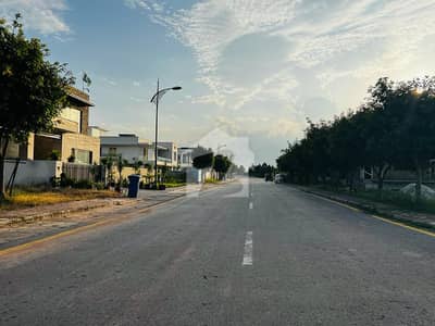 بحریہ انکلیو - سیکٹر سی بحریہ انکلیو,بحریہ ٹاؤن,اسلام آباد میں 2 کنال رہائشی پلاٹ 7.0 کروڑ میں برائے فروخت۔