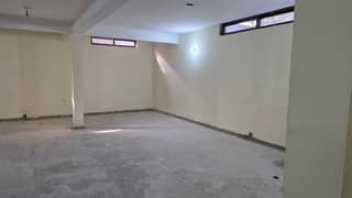2300 sqft To 8000 sqft Comercial Offices on Rent, Ideally For IT Companies. Software Houses, Tech Industry, National And For Multinational Companies.