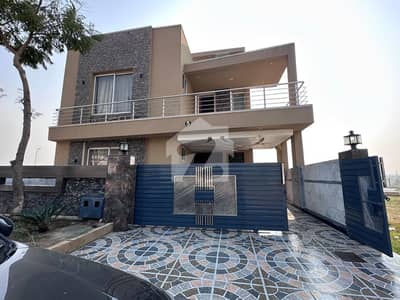 Double Storey 10 Marla House Available In Bahria Town Phase 8 - Block A1 For sale
