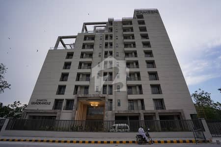 1-Bed Luxury Apartment (602 Sqft) for Sale in Zameen Quadrangle , Gulberg Prime Location 1-Bed Luxury Apartment (602 Sqft) for Sale in Zameen Quadrangle , Gulberg Prime Location