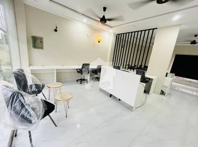 4500 Sq ft Luxury Corporate Office For Rent In Gulberg, Lahore