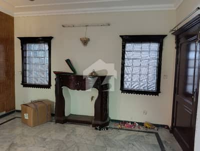 گلریز ہاؤسنگ سکیم راولپنڈی میں 6 کمروں کا 1 کنال مکان 5.0 کروڑ میں برائے فروخت۔