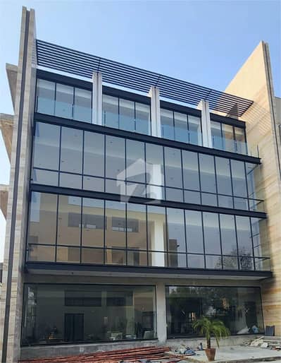 Estate Tune offering IT, Callcenter Building for Rent, Reasonable best rental office Building I-9 Near Metro Station 26000 Sqft Brand New IT Building for Rent in Islamabad (I-9)
